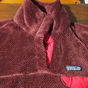 Patagonia Maroon Fleece Size Medium